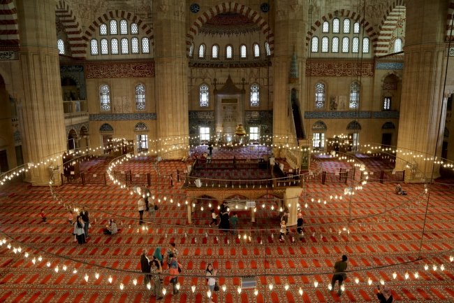 Selimiye Camii'ndeki ramazan hazırlıklarında sona gelindi