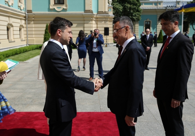 Cumhurbaşkanı Yardımcısı Oktay, Zelenskiy'in yemin törenine katıldı