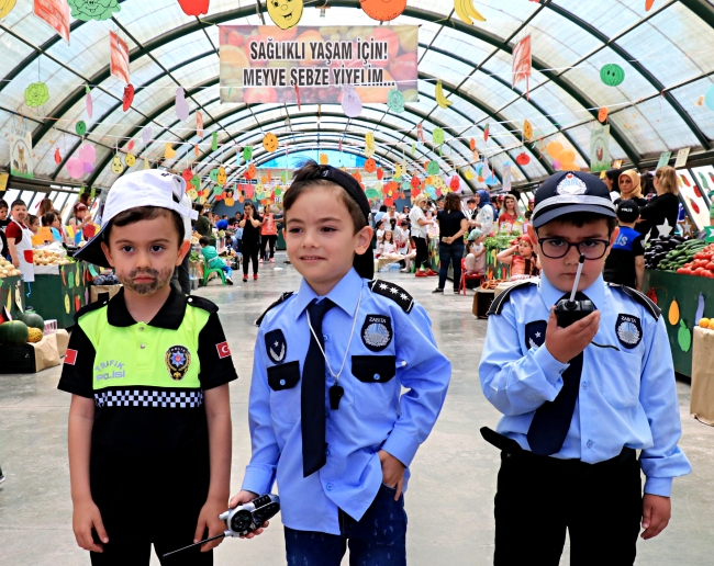 Anaokulu öğrencileri "pazarcı" oldu