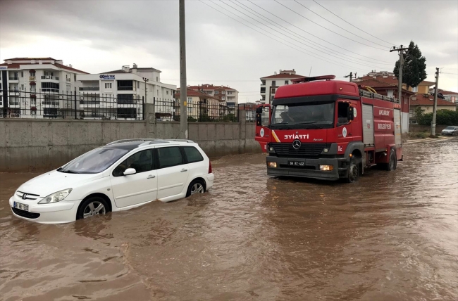 Aksaray'da sağanak etkili oldu