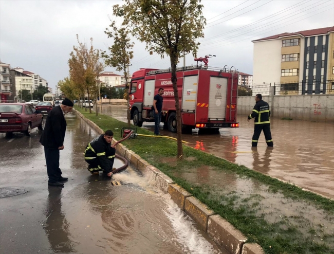 Aksaray'da sağanak etkili oldu