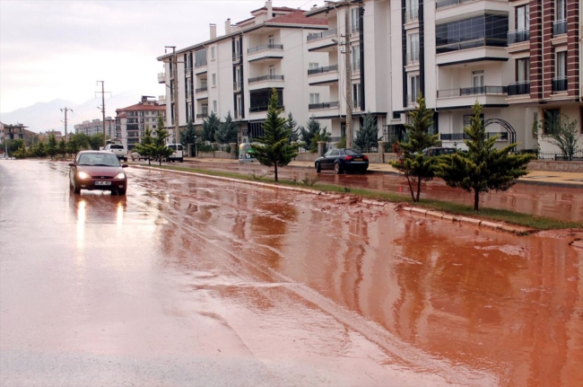 Aksaray'da sağanak etkili oldu