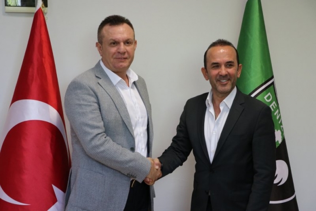 Denizlispor'da Mehmet Özdilek dönemi resmen başladı