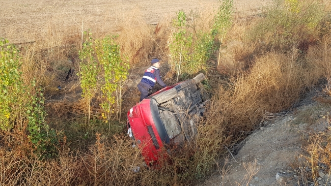 Erzincan'da iki asker trafik kazasında yaralandı