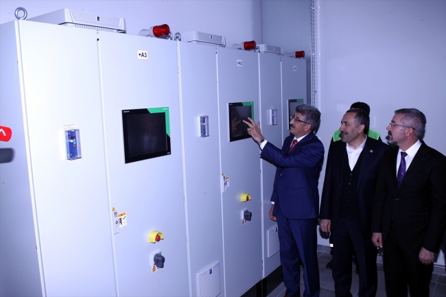 Van'da çöpten elektrik üretimine başlandı