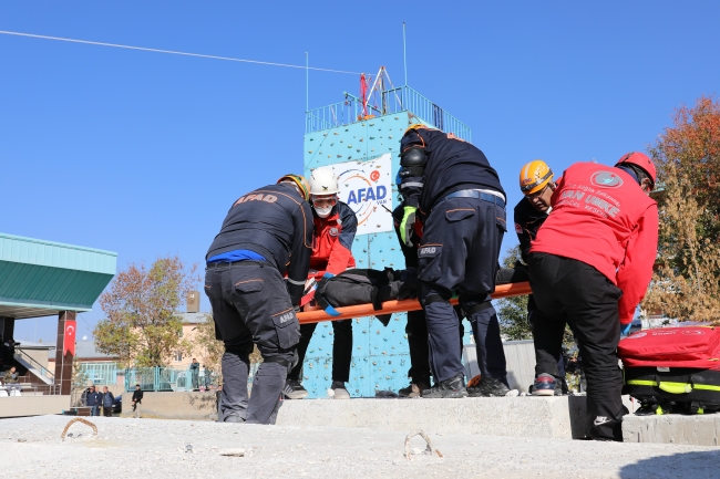 Van'da AFAD'dan deprem tatbikatı