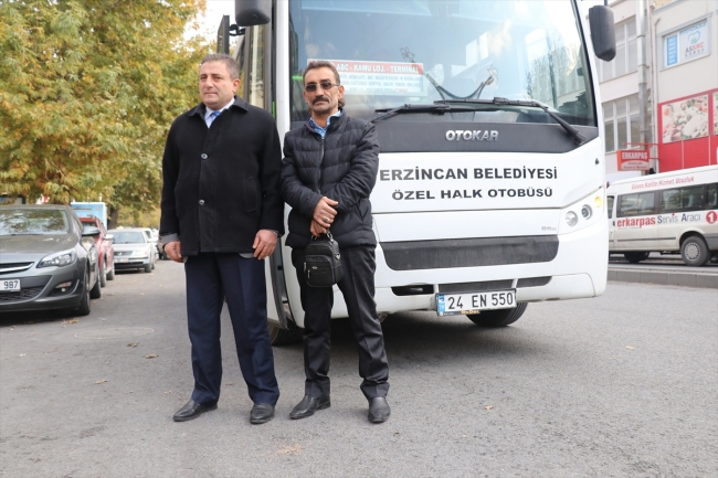 Erzincan'da halk otobüsü şoförü nefes alamayan bebeği hastaneye ulaştırdı