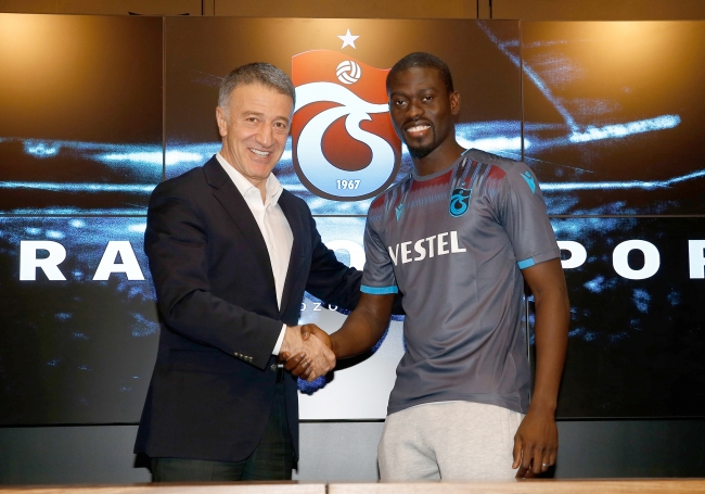 Trabzonspor Ndiaye ile sözleşme imzaladı