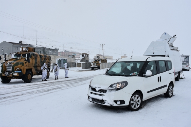 Van'da çığın düştüğü bölgede arama çalışmaları durdu