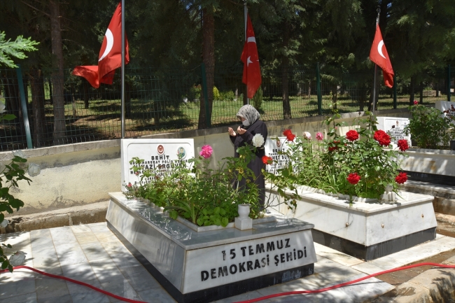 Kahramanmaraş'ta şehit annesinin kabir ziyareti isteği yerine getirildi