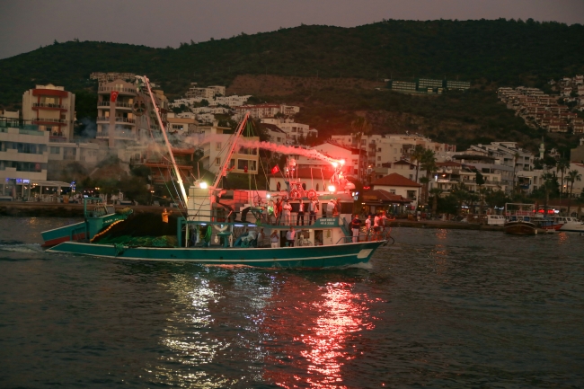 Muğla'da balıkçılar 'vira bismillah' dedi