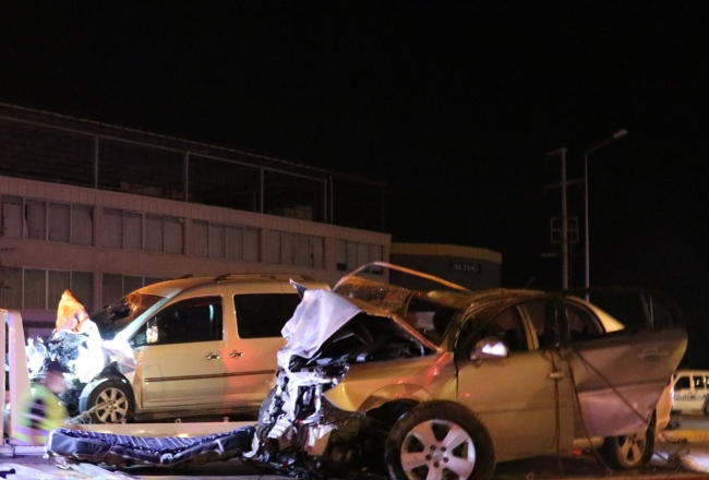 Denizli'de trafik kazası: 10 yaralı