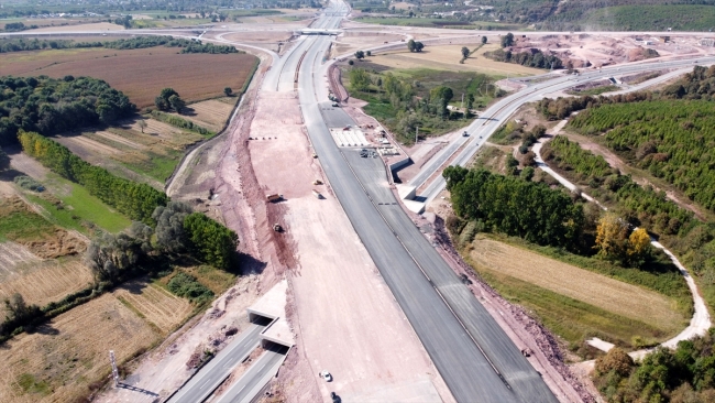 Kuzey Marmara Otoyolu Projesi koronavirüs tedbirleri ile sürüyor