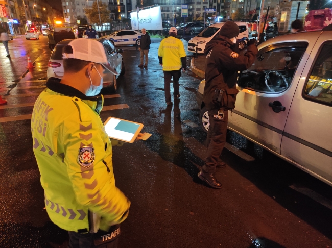 Sokağa çıkma kısıtlamasının ardından kentler sessizliğe büründü