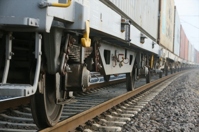 Türkiye'den Çin'e gidecek ilk blok ihracat treni Kocaeli'ye ulaştı