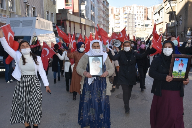 Terör mağduru Şırnaklı annelerin eylemi 18. haftasında