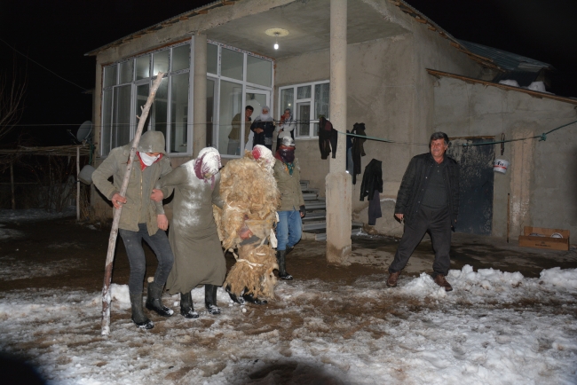 Baharın müjdecisi "köse-gelin" geleneği