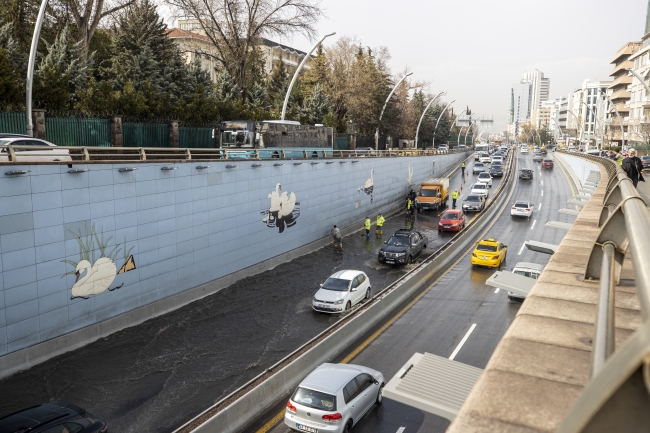 Ankara'da dolu yağışı etkili oldu