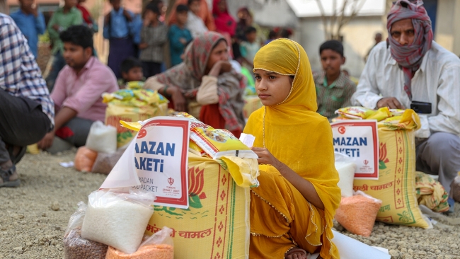 Türkiye Nepal'deki ihtiyaç sahiplerini yalnız bırakmadı