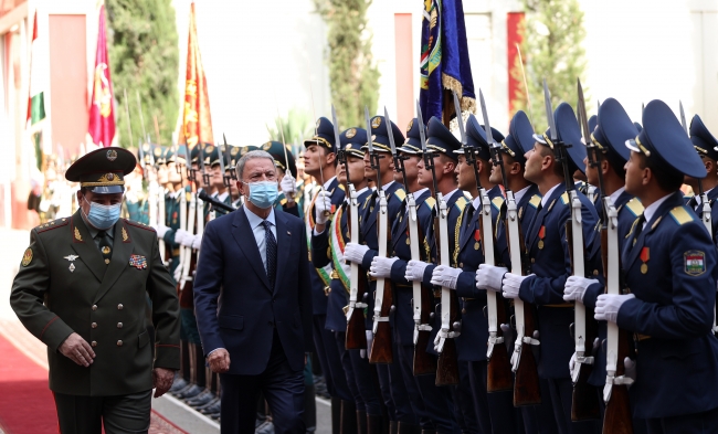 Bakan Akar: Tacikistan ile iş birliğimizi derinleştirmeye hazırız