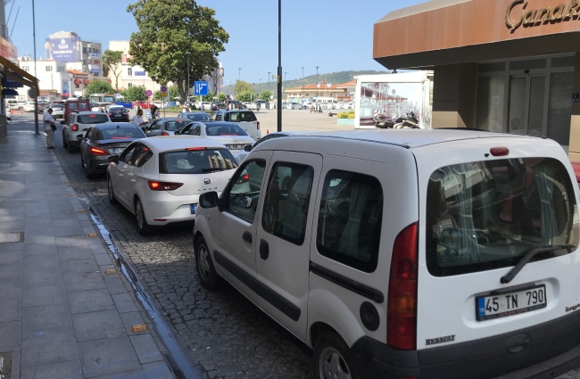 Çanakkale'de tatilcilerin dönüş yoğunluğu erken başladı