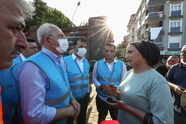 Kılıçdaroğlu sel bölgesinde incelemelerde bulundu