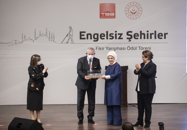 Emine Erdoğan: 2030 için hedefimiz engelsiz bir Türkiye