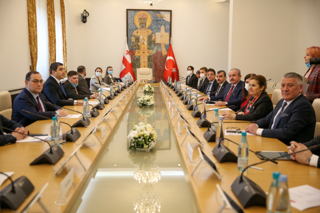 TBMM Başkanı Şentop, Gürcistan Parlamentosu Başkanı Papuashvili ile görüştü