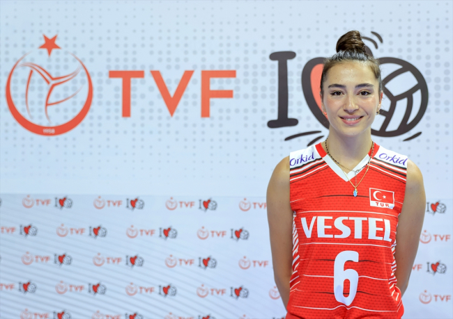 Fotoğraf: AA - Milli voleybolcu Saliha Şahin