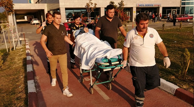 Ambulans helikopter yaşlı hasta için havalandı