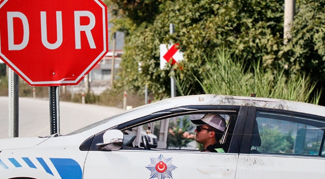 Muğla'da maket trafik aracının tepe lambası ve aküsü çalındı