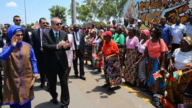 Cumhurbaşkanı Recep Tayyip Erdoğan 4 ülkeyi kapsayan Afrika turunda