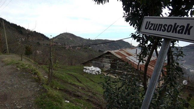 Trabzon'da hırsızlar telefon kablolarını çaldı, mahallenin iletişimi kesildi