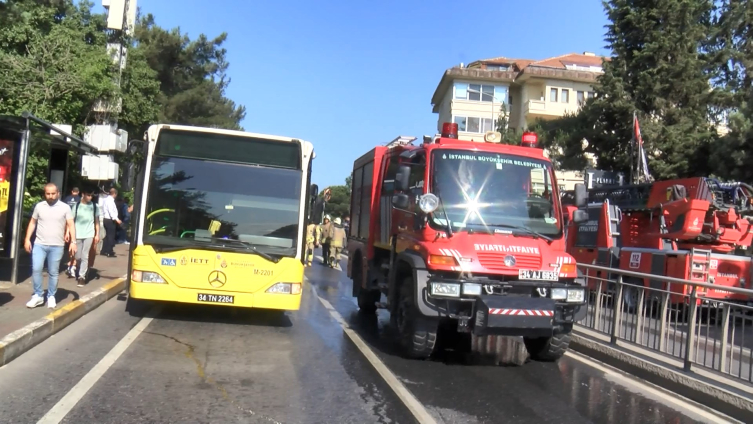 Sarıyer'de İETT otobüsündeki yangın paniğe neden oldu