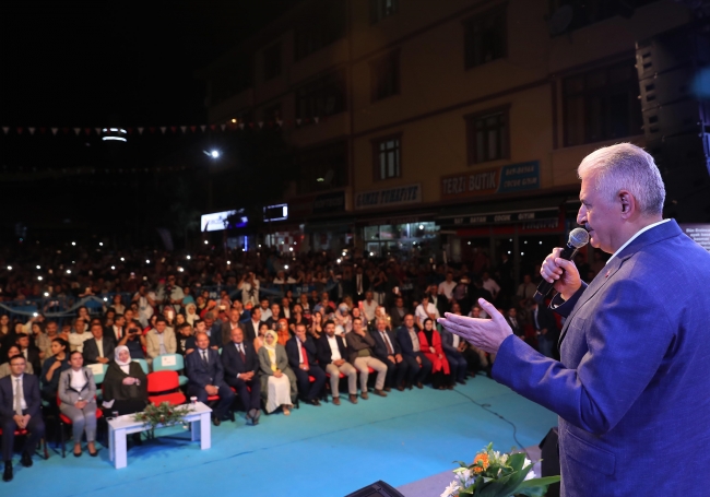 TBMM Başkanı Yıldırım: Bu hükümete tehdit, bu millete gözdağı sökmez