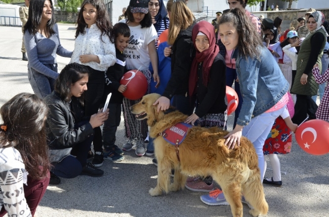 Jandarma'dan çocukları mutlu eden etkinlik