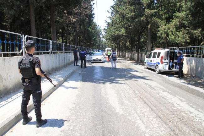 Çeşitli suçlardan aranan bin 2 kişi yakalandı