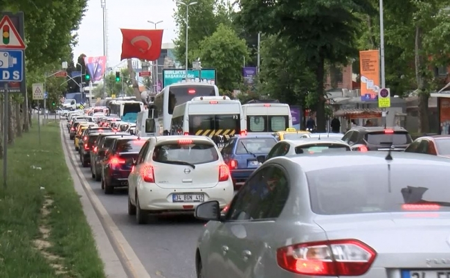 4 günlük kısıtlamanın ardından İstanbul'da yoğunluk