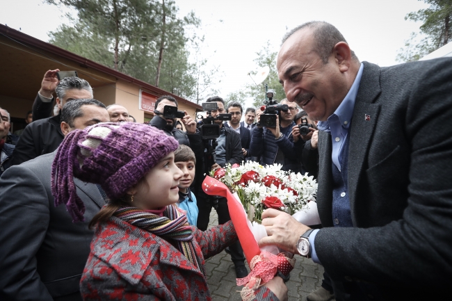 Bakan Çavuşoğlu: Fırat'ın doğusunu temizleyeceğiz, başka seçeneğimiz yok