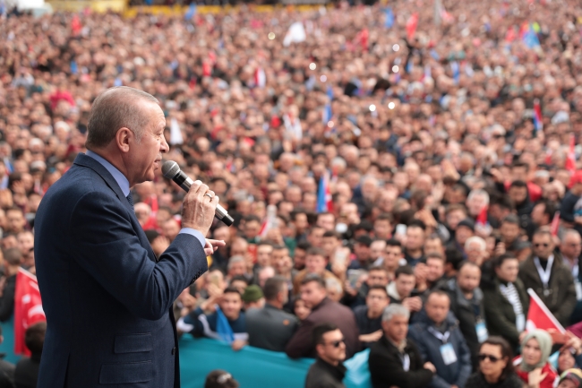 Cumhurbaşkanı Erdoğan: CHP İstiklal Marşımızı söylemeyenlerle ittifak halinde