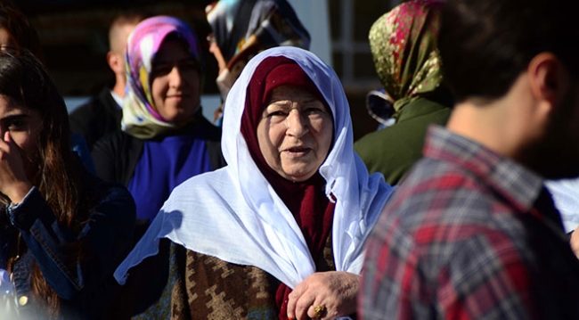 Bitlisli kadınlardan Diyarbakır annelerine destek