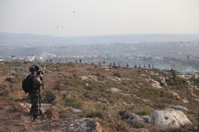 İsrail'den Yahudi yerleşim birimi protestosuna müdahale