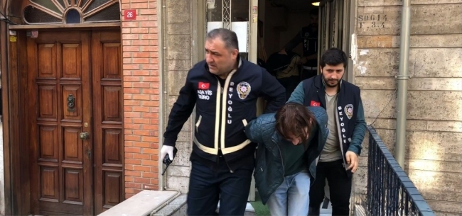 İstanbul'da uyuşturucu tacirlerine operasyon