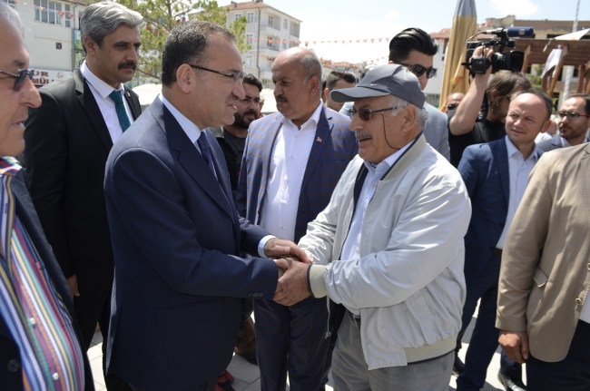 Başbakan Yardımcısı Bozdağ: Davamız, Türkiye'nin bölgesinde tartışılmaz bir güç haline gelmesi