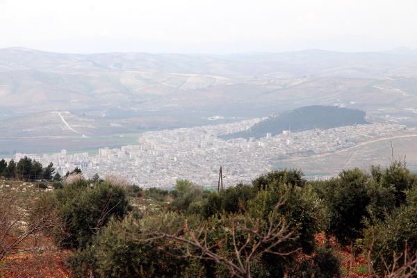 TRT Haber üç koldan kuşatılan Afrin'de