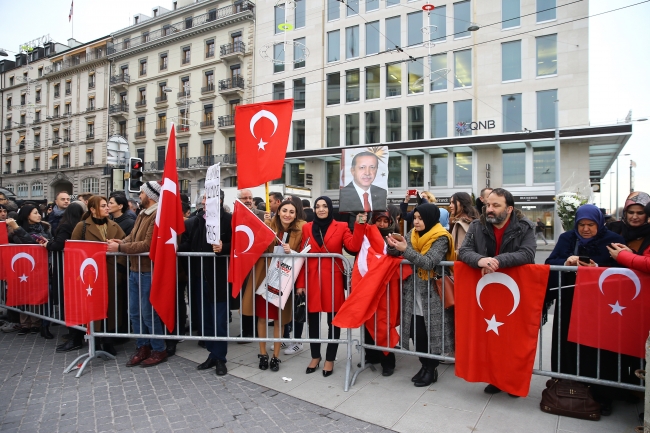 Mülteci sorununa çözüm için liderler buluşuyor