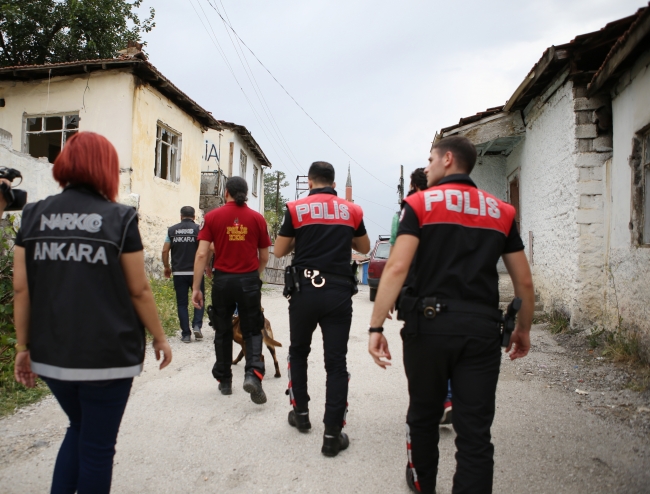 Ülke genelinde zehir tacirlerine yönelik dev operasyon