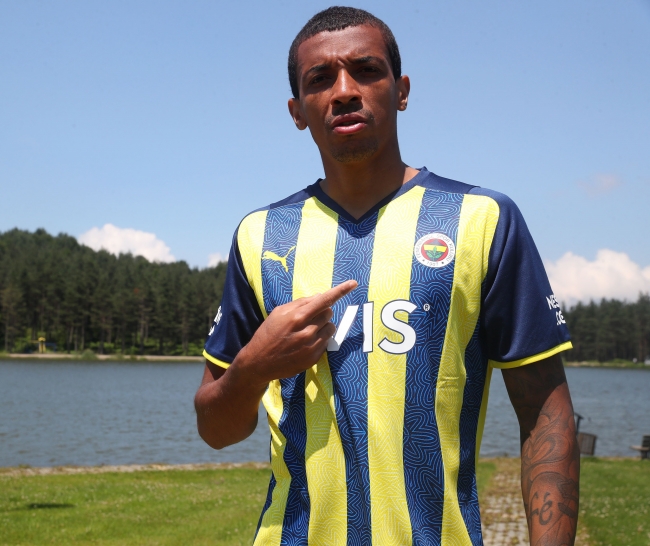 Luiz Gustavo şampiyonluğa inanıyor