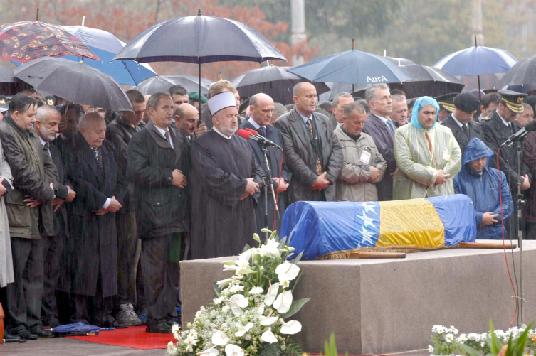 Bosna Hersek’in Bilge Kralı: Aliya İzzetbegoviç