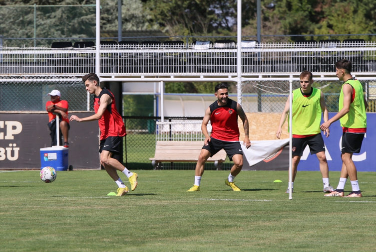 Gaziantep FK'te Erdal Güneş'ten transfer açıklaması